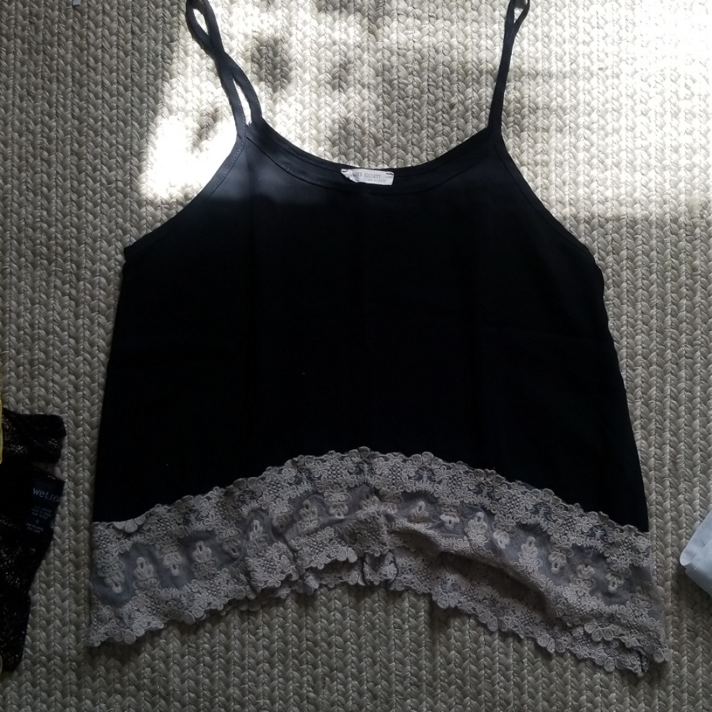 Flowy top